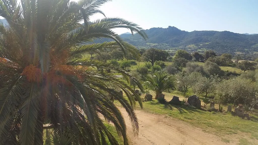 ホテルLu Tronu Loiri Porto San Paolo 0*,  イタリア